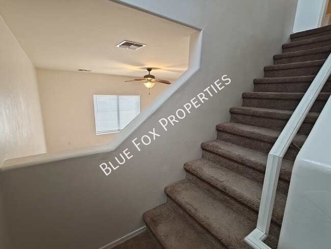 Building Photo - 8262 W Zlacket Dr