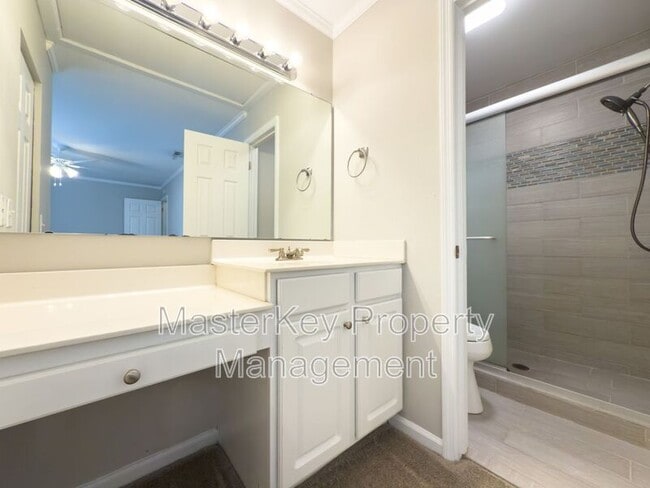 Building Photo - 2406 Condor Ct