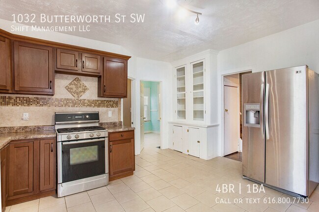 Building Photo - 1032 Butterworth St SW