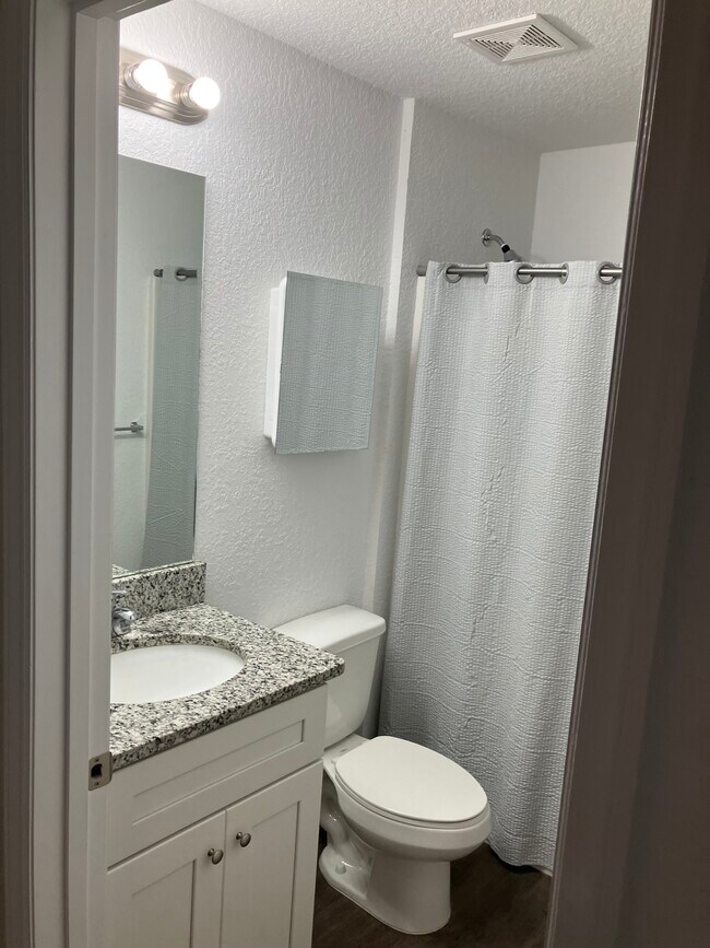 Building Photo - 35 Malauka Cir Ln