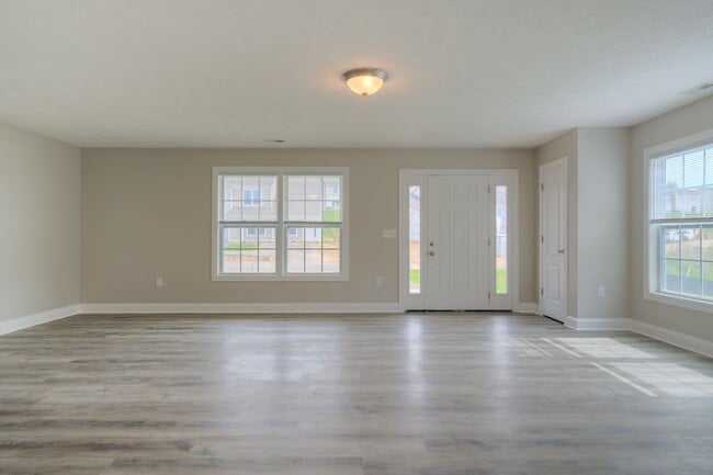 Building Photo - More units and move-in options available.