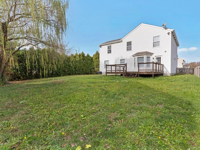 Building Photo - 7741 Sherridon Dr