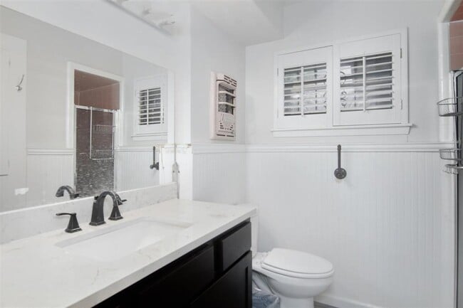 Building Photo - 4015 Mischire Dr