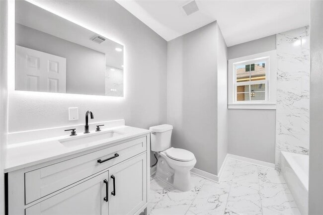 Building Photo - 3206 White Sail