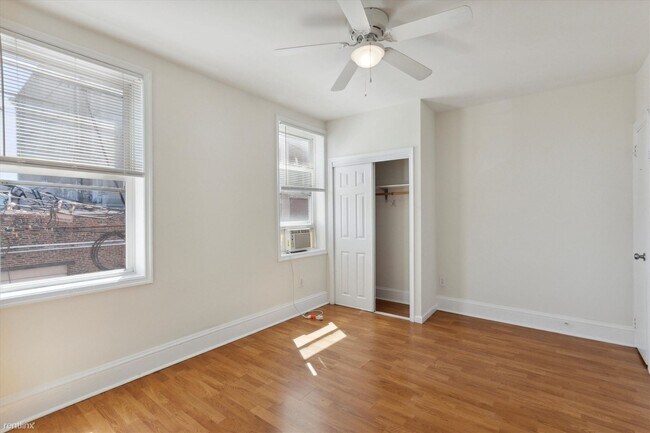 Building Photo - 4 br, 2 bath House - 902 N CARLISLE ST