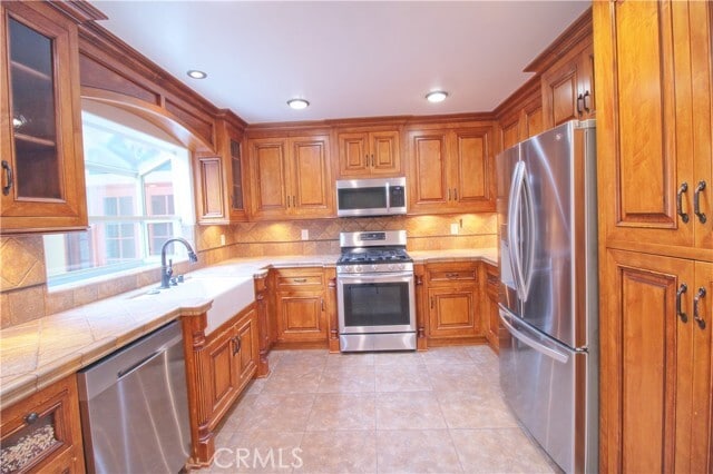 Building Photo - 868 Ardmore Cir