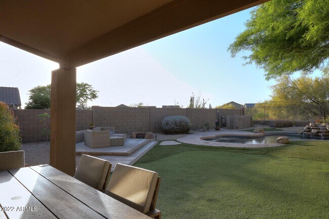 Building Photo - 10354 E Raintree Dr