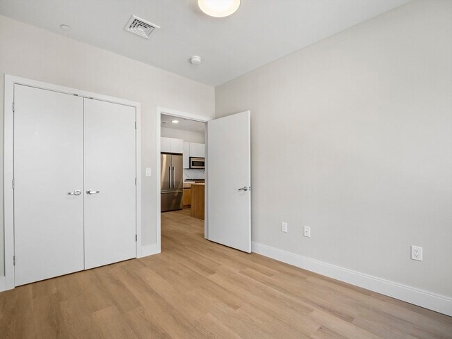 Building Photo - 249 Corey Rd