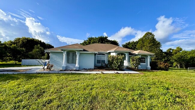 Building Photo - 17630 38th Rd N