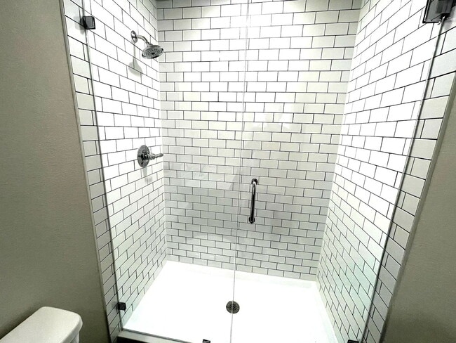 Building Photo - 1340 Co Rd 1106