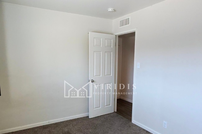 Building Photo - 2312 Castro Ln