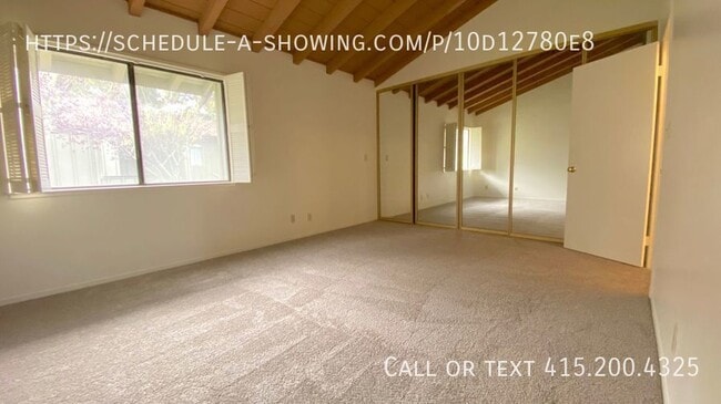 Building Photo - 611 Sage Ct