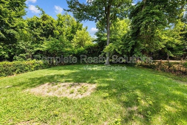 Building Photo - 6232 Witsell Ave