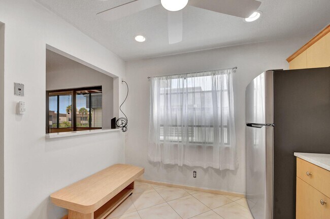 Building Photo - 459 Piedmont J