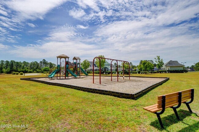Building Photo - 2772 Longleaf Pine Cir
