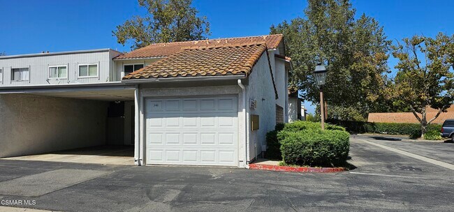 Building Photo - 346 Green Moor Pl