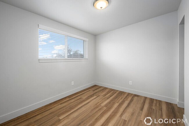 Building Photo - 4218 S 4800 W
