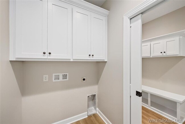 Building Photo - 1110 Legacy Dr