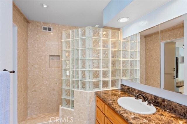 Building Photo - 25251 Barque Way