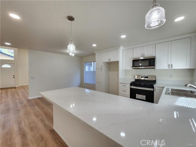 Building Photo - 2013 S Brentwood Dr
