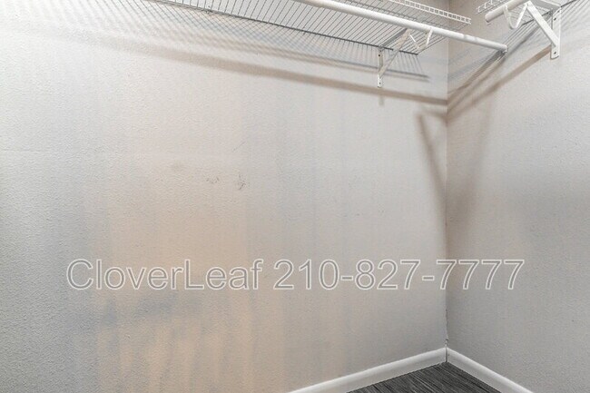 Building Photo - 210 Dumoulin Ave