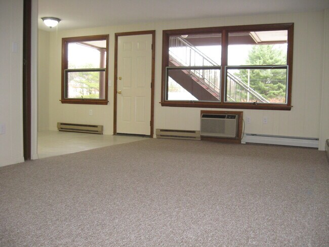 Primary Photo - Burnham Terrace Apartments
