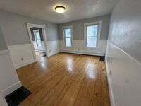 Building Photo - 23 Jackson Ave