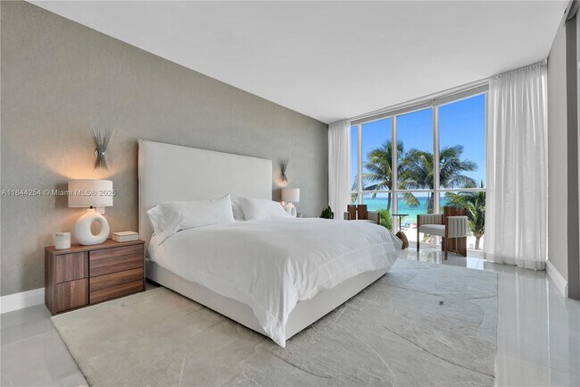 Building Photo - 4201 Collins Ave