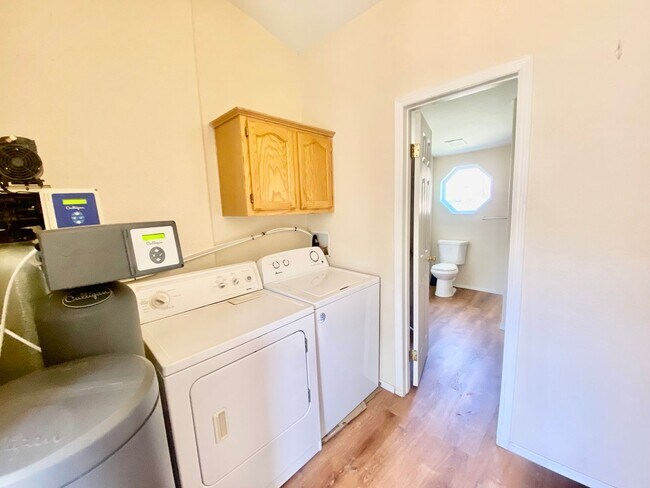 Building Photo - Serene, beautiful home in the Lower Blanco area of Pagosa!!