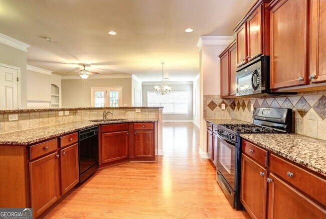 Building Photo - 12820 Doe Dr