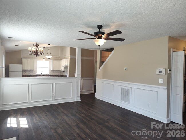 Building Photo - 1408 Jordans Pond Ln