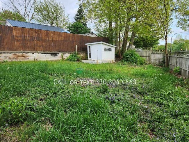 Building Photo - 2444 Ogden Ave