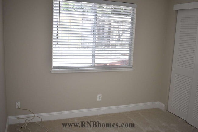 Building Photo - 1203 Schooner Dr