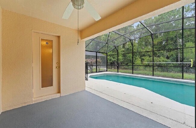 Building Photo - 131 Sandy Ridge Dr