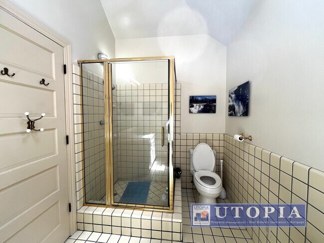 Building Photo - Beautiful, custom finished home in Aptos, ...