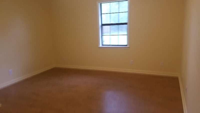 Building Photo - 155 Bell Dr