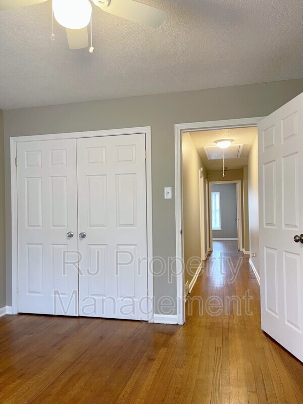 Building Photo - 3553 Clarke Rd