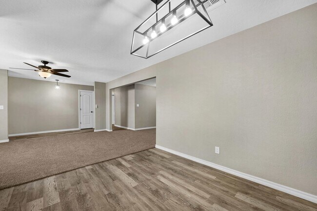 Building Photo - Remodeled