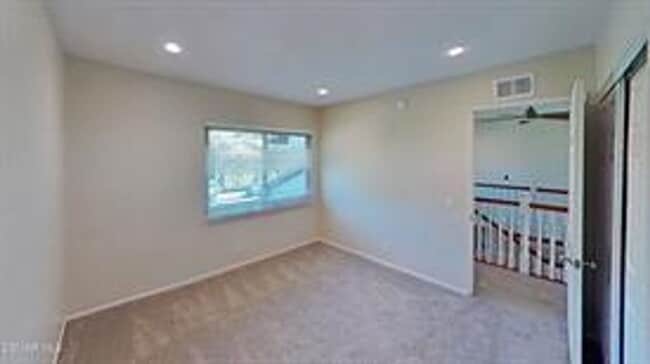 Building Photo - Tucked away on a quiet cul-de-sac in desirable Newbury Park 5+3 home