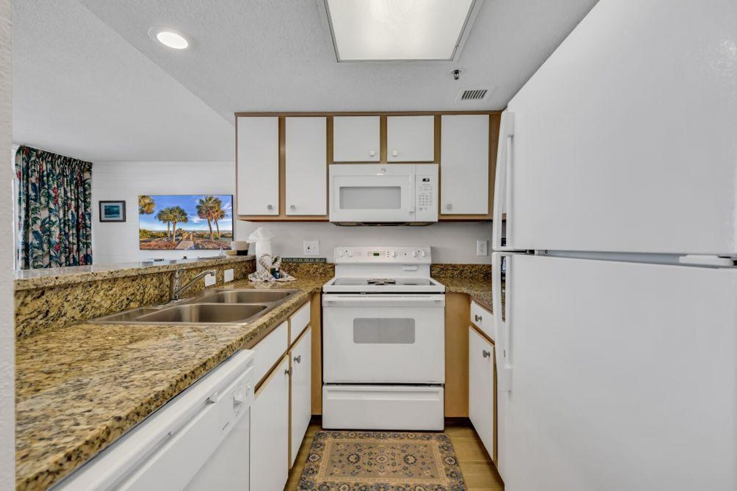 Building Photo - 1700 N Ocean Blvd