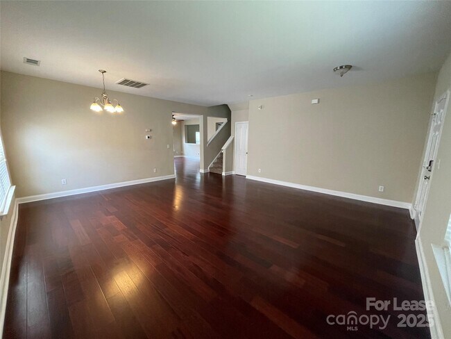 Building Photo - 9415 Seamill Rd