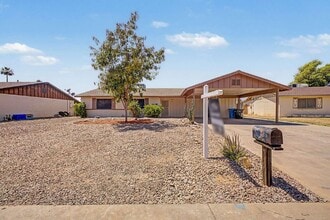 Building Photo - 12446 N 36th Dr