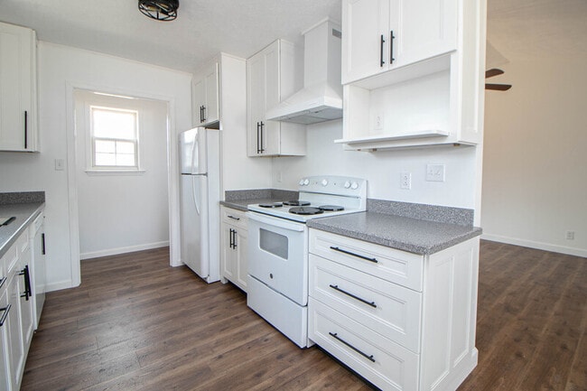 Building Photo - 107 Sidney Ct