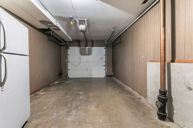 Building Photo - 10219 W 53rd St