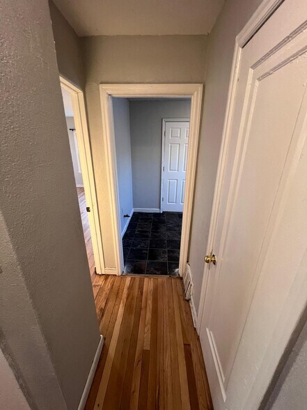 Building Photo - 4756 N 19th Pl