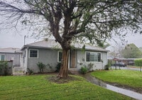 Building Photo - 306 W Sunkist St