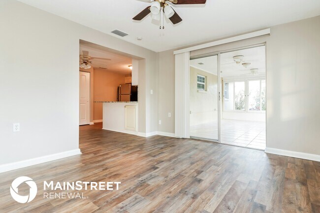 Building Photo - 5822 Elena Dr