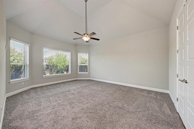 Building Photo - 2416 Echo Park Dr