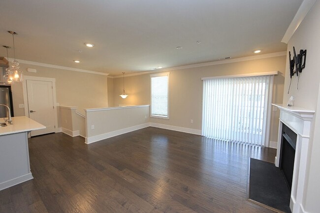 Building Photo - Modern Condo in Brier Creek Cottages Community w/ Oversized Garage!