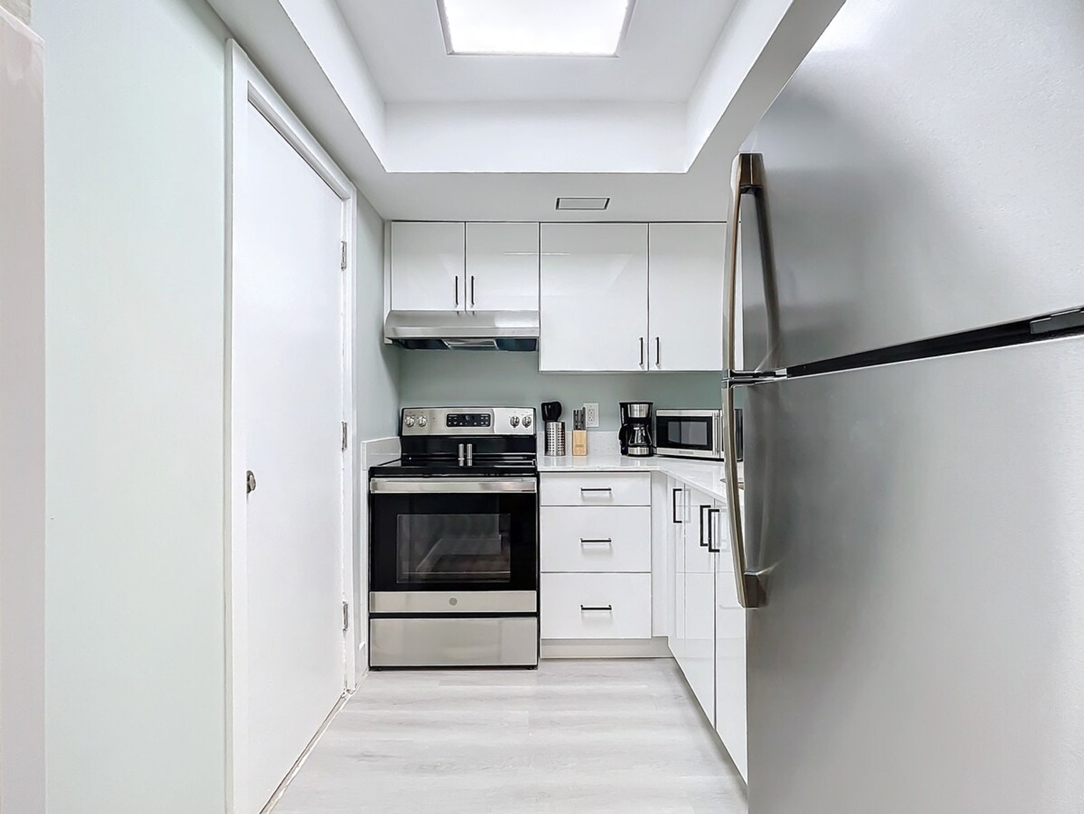 Building Photo - 1401 SE 15th St